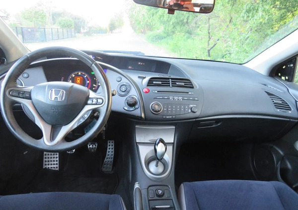 Honda Civic cena 13100 przebieg: 199000, rok produkcji 2009 z Kcynia małe 79